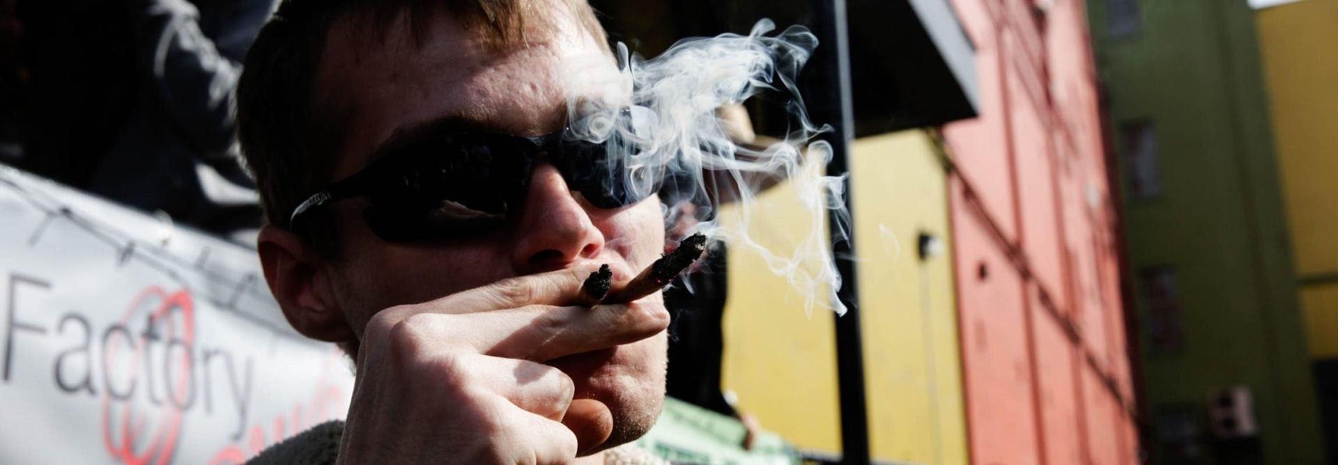 The East Coast vs the West Coast: The Price of Weed