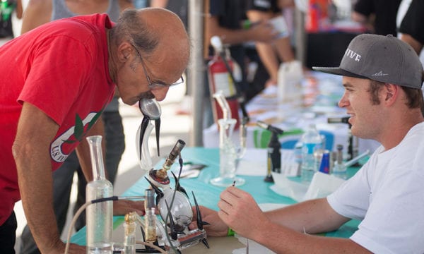 Man-Inhaling-From-Dab-Rig